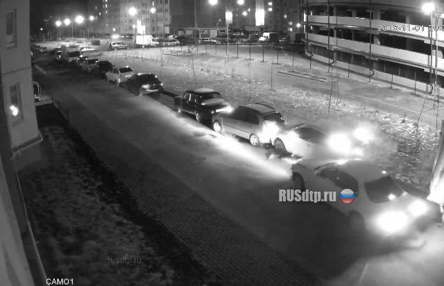 ВИДЕО: в Воронеже пьяный водитель повредил 13 машин