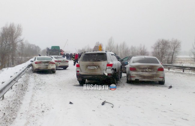 Семь автомобилей столкнулись на трассе Тюмень &#8212; Ханты-Мансийск