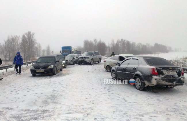 Семь автомобилей столкнулись на трассе Тюмень &#8212; Ханты-Мансийск