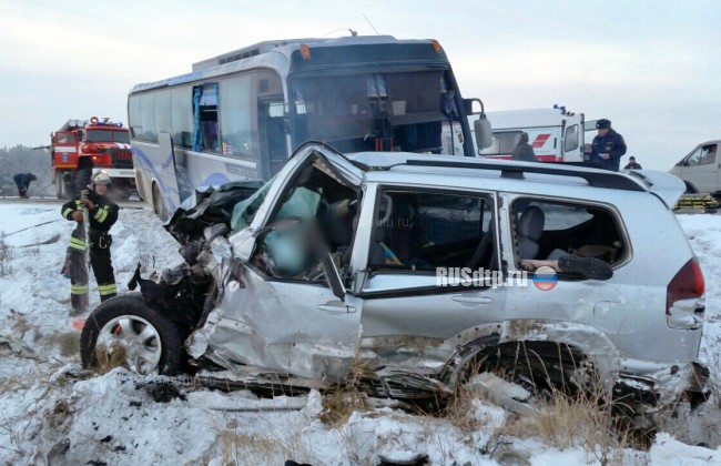 ВИДЕО: автобус «Иркутск &#8212; Братск» попал в кровавое ДТП на трассе «Сибирь»