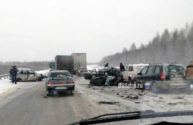 В Пермском крае в массовом ДТП с участием 7-ми авто погиб человек