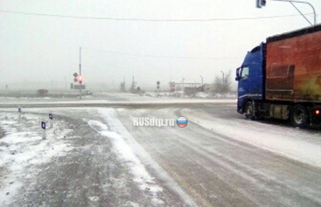 На трассе «Астрахань-Махачкала» водителя задавила собственная фура