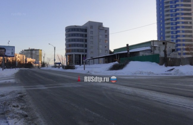 В Екатеринбурге в ДТП со скорой пострадала 5-летняя девочка