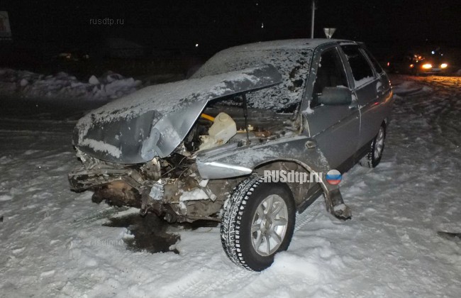 В Омской области подросток прокатил свою подругу на машине отца и попал в ДТП