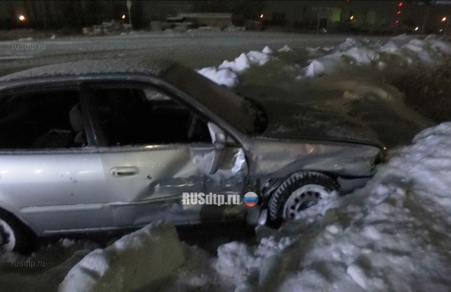 В Омской области подросток прокатил свою подругу на машине отца и попал в ДТП