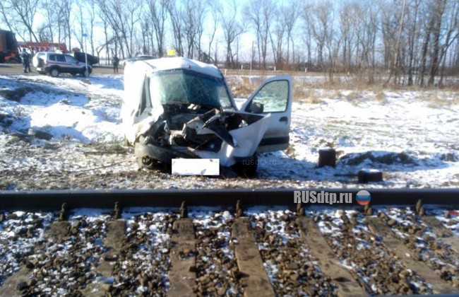 На Кубани в ДТП с поездом погиб водитель легкового автомобиля