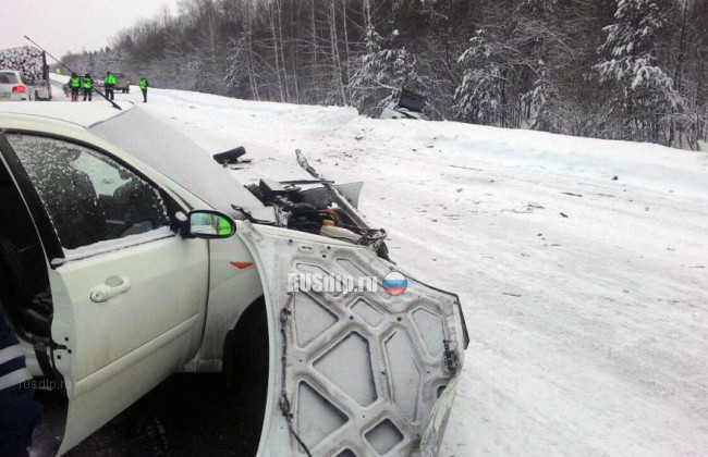 На трассе Томск-Колпашево в ДТП погиб человек и пострадали шестеро