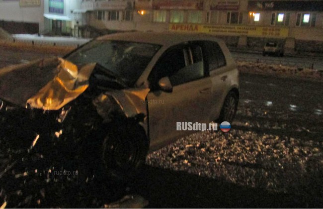 В Брянске в ДТП с участием автомобиля такси погиб человек