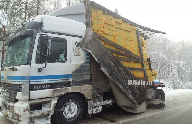 Пассажирка тягача погибла в результате ДТП в Курганской области