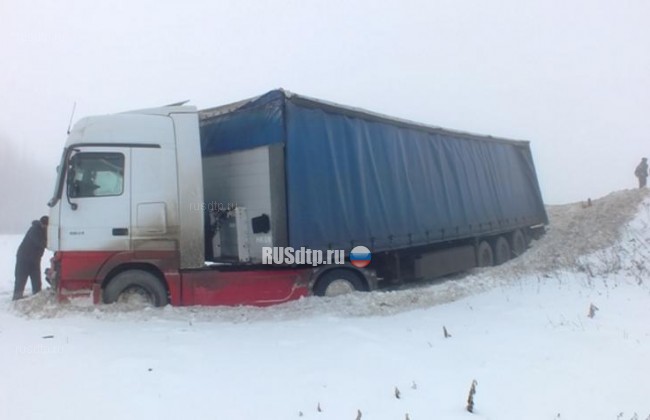 Молодой водитель погиб в утреннем ДТП на трассе в Мордовии