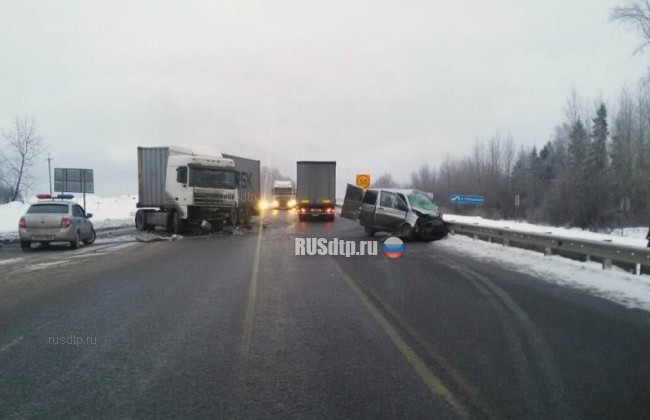 Жители Чувашии погибли в ДТП на трассе М-7 во Владимирской области
