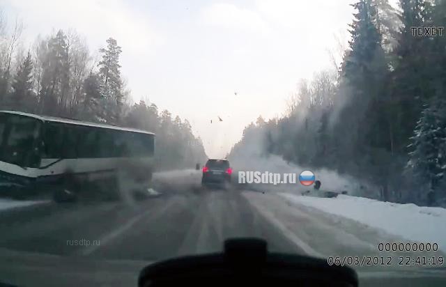 ДТП с автобусом произошло на трассе Владимир — Муром. Видео