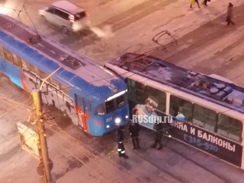 В Хабаровске столкнулись два трамвая