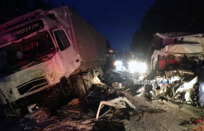 Водитель и пассажир Фиата погибли в ДТП в Московской области