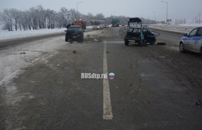 На автодороге в Белгородской области погибли 2 человека