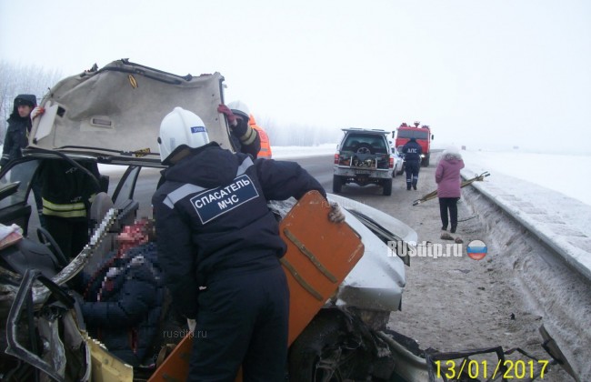 Семья из пяти человек попала в смертельное ДТП в Татарстане
