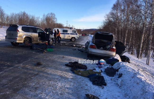 Один человек погиб и двое пострадали в ДТП в Сахалинской области
