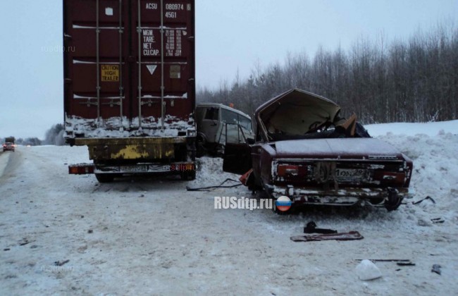 Водитель ВАЗа погиб в результате ДТП в Архангельской области