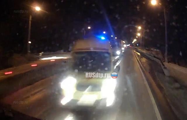 ДТП со скорой во Владимирской области попало в объектив видеорегистратора
