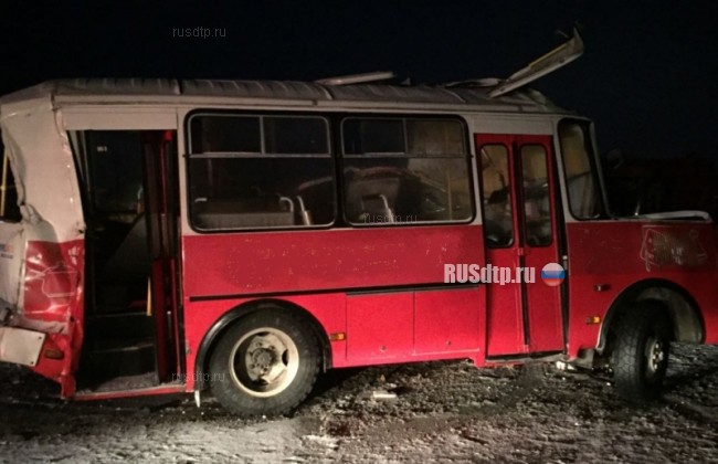 В Томской области 20-летний водитель самосвала устроил смертельное ДТП