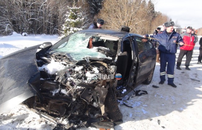 Оба водителя и пенсионерка погибли в ДТП в Вологодской области