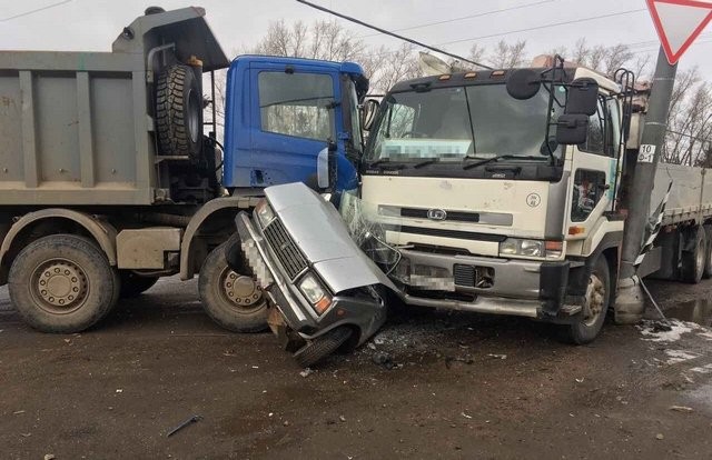 Два человека погибли в жутком ДТП в Рузе