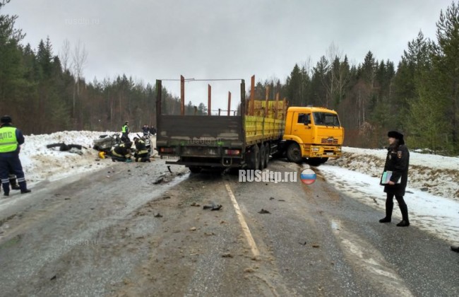В Кировской области водитель легковушки погиб по вине водителя КамАЗа