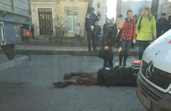 В Волгограде МАЗ насмерть сбил женщину