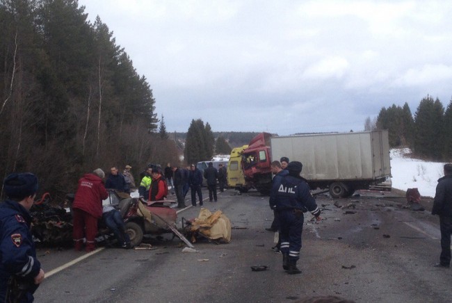 19-летний водитель погиб на автодороге в Вологодской области
