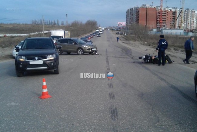 В Рязани «Ford Kuga» при совершении разворота не уступил дорогу мотоциклу