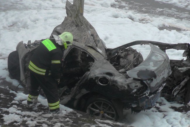 В Москве в результате ДТП в спорткаре Maserati сгорел водитель