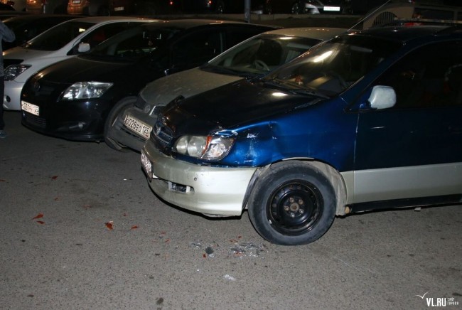 Во Владивостоке пьяный подросток разбил 11 машин