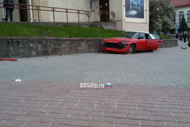 В Гродно пьяный водитель, скрываясь от ГАИ, насмерть сбил женщину