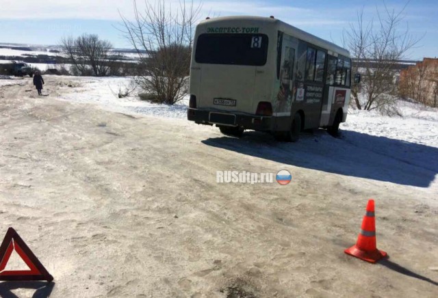 В Мордовии автобус сбил людей на остановке
