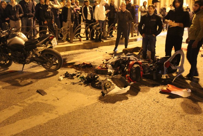 В ночном ДТП в Тюмени погиб мотоциклист