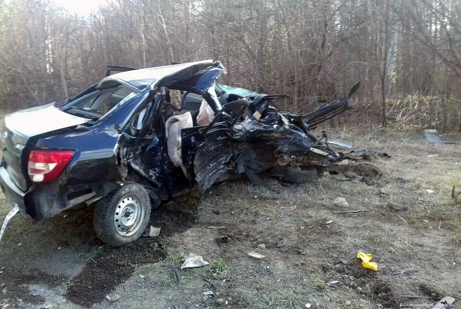 62-летняя автоледи разбилась в ДТП под Нижними Сергами
