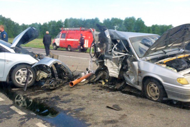Восемь человек пострадали в ДТП на трассе Челябинск - Курган