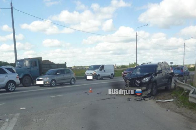 Водитель внедорожника спровоцировал смертельное ДТП под Калугой