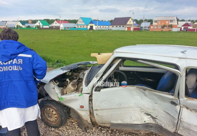 Водитель «Оки» погиб при выезде с АЗС на трассе Уфа &#8212; Оренбург