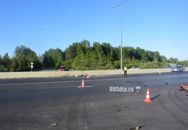 Водитель автомобиля «Mitsubishi Lancer» погиб на Кольцовском тракте