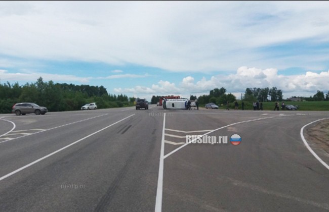 В Рязанской области пенсионер на «Ниссане» протаранил маршрутку. 12 человек пострадали