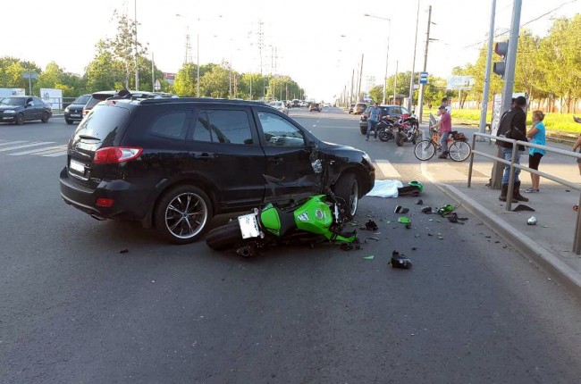 В Самаре в ДТП погиб мотоциклист