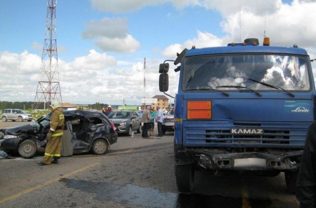 Автоледи погибла в ДТП на трассе М-7 в Татарстане