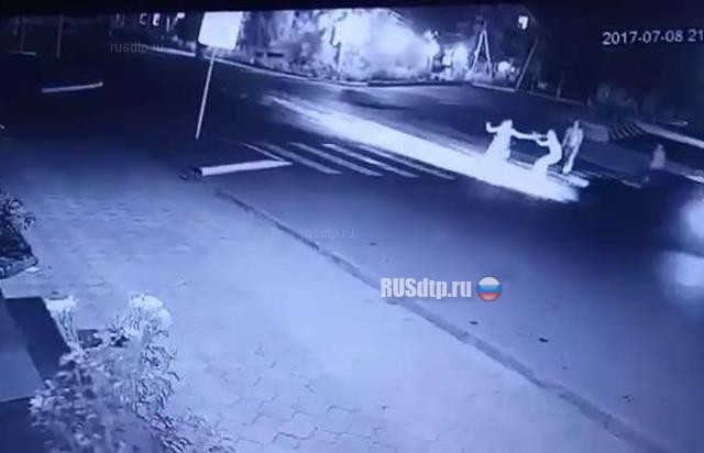 В Абинске водитель сбил девушку и скрылся с места ДТП