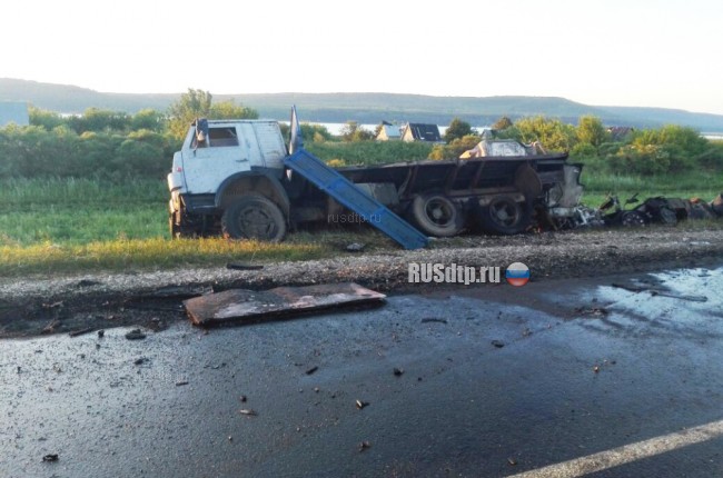 13 человек погибли в ДТП с участием автобуса в Татарстане