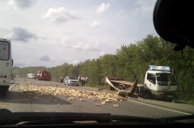 Два пассажира маршрутки погибли в ДТП под Омском