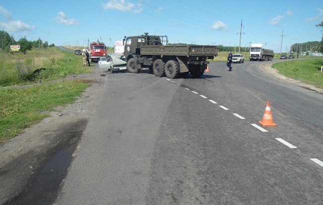 Двое взрослых и ребенок погибли в ДТП в Курской области