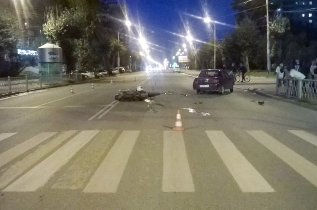 В Екатеринбурге в ДТП погиб пассажир мотоцикла