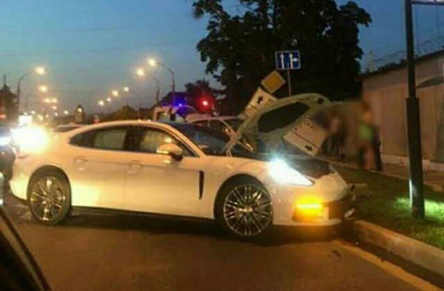 ДТП с участием «Porsche» и «Audi» произошло в Краснодаре