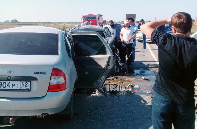 В Дагестане в лобовом столкновении автомобилей погибли 5 человек, в том числе ребенок